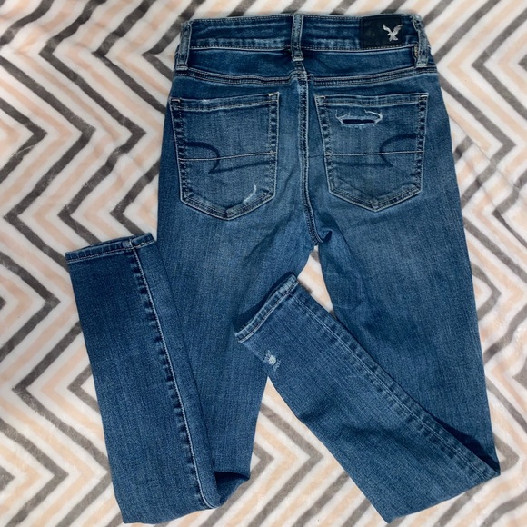 High Rise Jeans - Picture 4 of 4